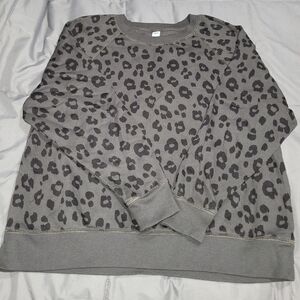 Old Navy Gray Leopard Print Sweatshirt